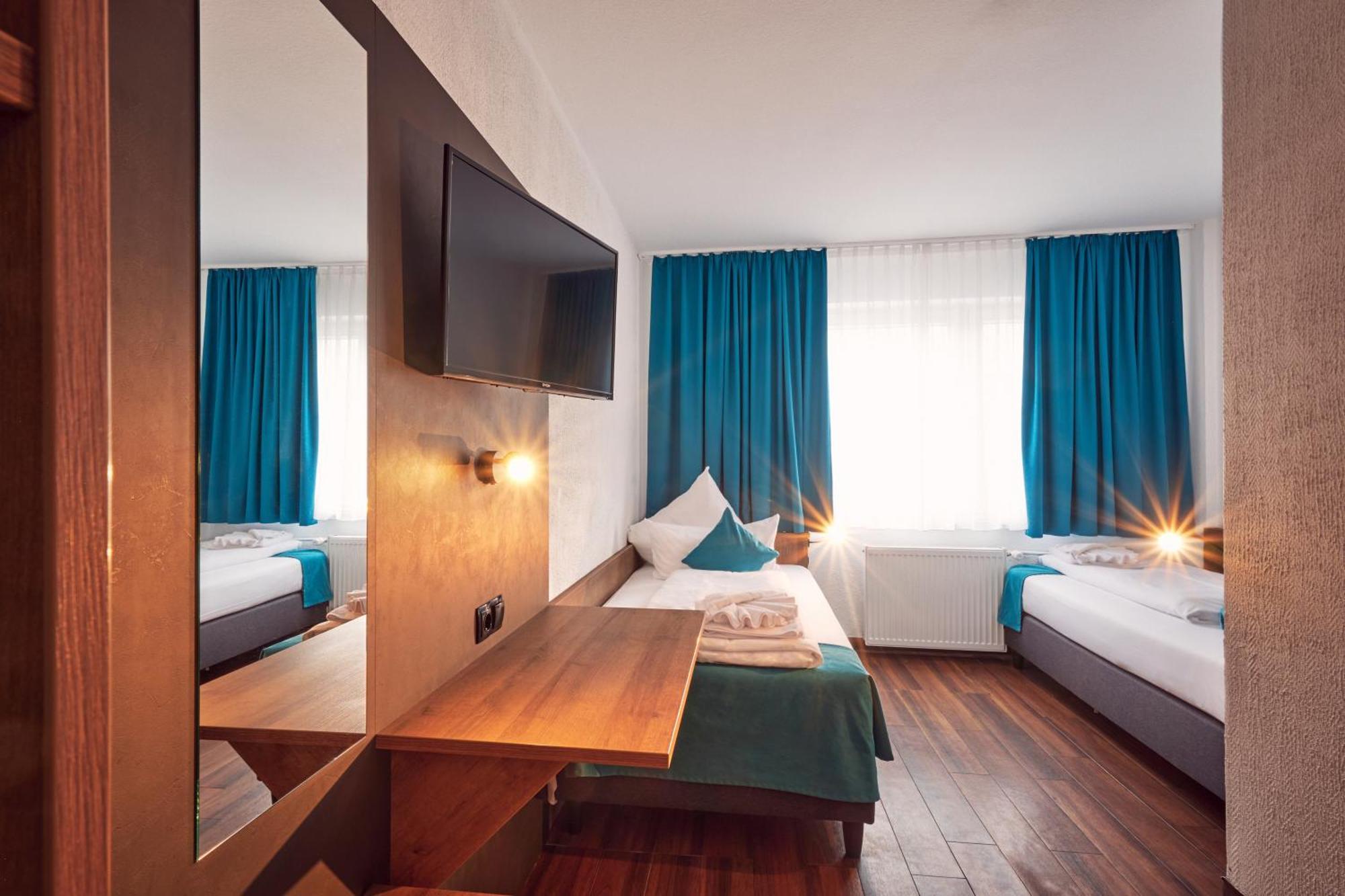 Hotel Hansa 3*