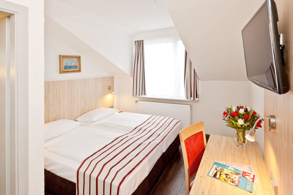 Hotel Hansa 3*